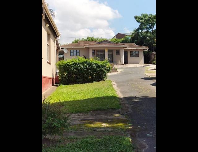 3 BEDROOM HOUSE FOR SALE IN MALVERN